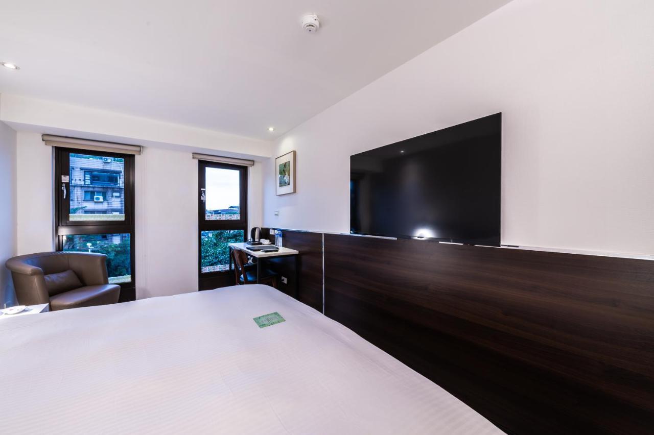 Hub Hotel - Songshan Airport Branch Taipei Exterior foto