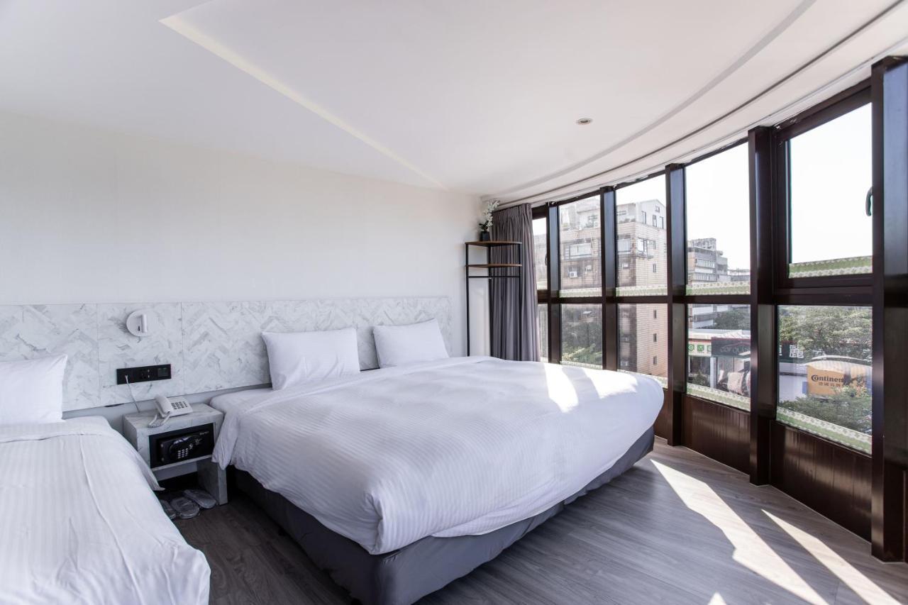 Hub Hotel - Songshan Airport Branch Taipei Exterior foto