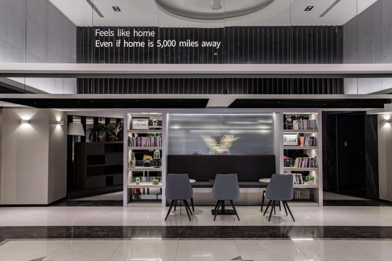 Hub Hotel - Songshan Airport Branch Taipei Exterior foto
